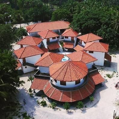 Delft Samudra Hotel จาฟนา ภายนอก รูปภาพ